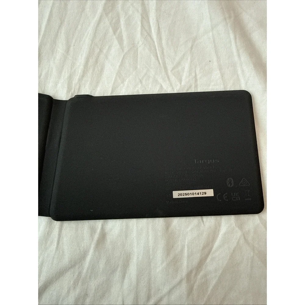 Targus Wireless Folding Keyboard Bluetooth Antimicrobial Protection AKF003US